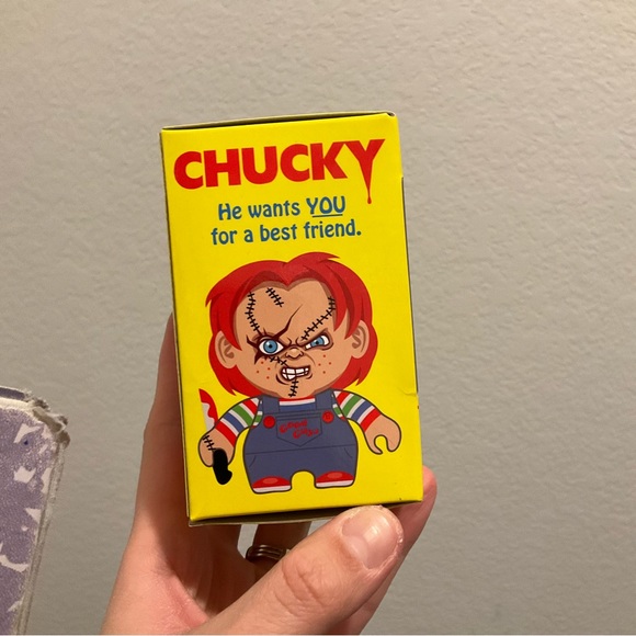 Universal Studios - UniMinis - Good Guys Chucky Figure - Picture 2 of 6
